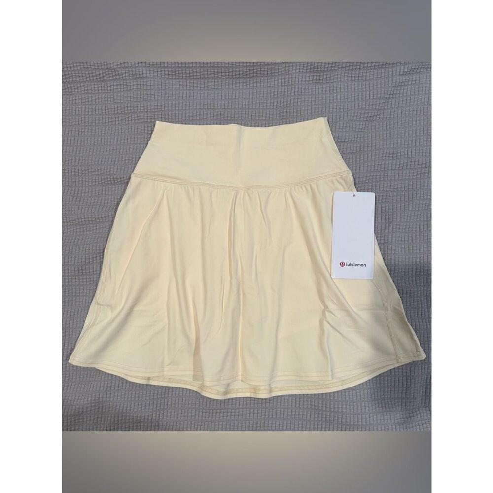 NWT 6 Align High Rise Skirt *Long 16”  with 4” Liner - Butter Cream Lululemon